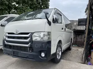 Toyota HiAce 2012 White