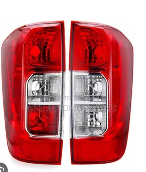 Rer Lights Nissan Frontier 2012