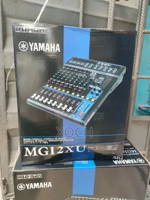 Yamaha 12 Channel Mixer