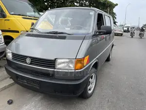 Volkswagen Transporter 2006 Grey