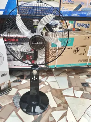 Powerdeluxe Rechargeable Solar Fan