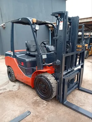 3tons Diesel Forklift