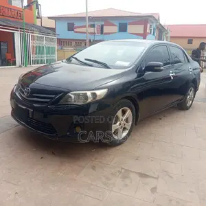 Toyota Corolla 2012 Black