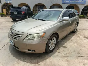 Toyota Camry 2.4 LE 2008 Gold