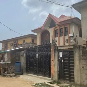 3bdrm Block of Flats in Off Ketu-Alapere for sale