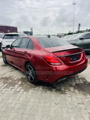 Mercedes-Benz C300 Sport Sedan RWD (2.0L 4cyl 7A) 2017 Red