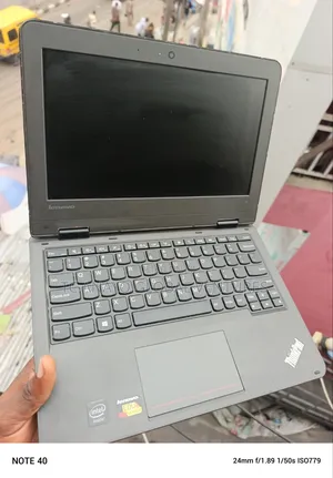 Laptop Lenovo ThinkPad 11e 4GB Intel Celeron HDD 320GB