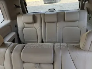 Honda Pilot EX-L 4dr SUV (3.5L 6cyl 5A) 2011 Gold