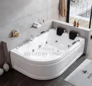 England Standard Double Jacuzzi With Radio, White Color