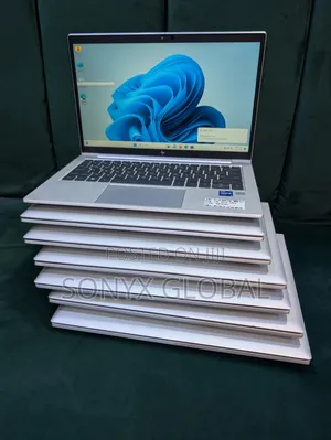 Laptop HP EliteBook 830 G8 16GB Intel Core i7 SSD 512GB