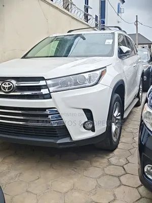 Toyota Highlander Limited 4x4 V6 (3.5L 6cyl 8A) 2017 White