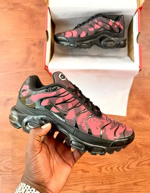 Nike Air Max Plus Tuned