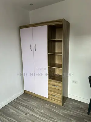 Wardrobe 4by6 With Shoe Rack