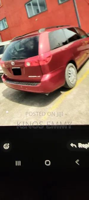 Sienna Car for Hire and Rental