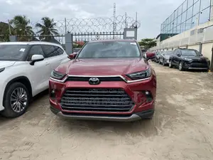 Toyota Grand Highlander Platinum AWD 2024 Red