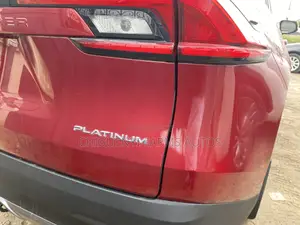 Toyota Grand Highlander Platinum AWD 2024 Red