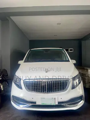 Mercedes-Benz V-Class 2015 White