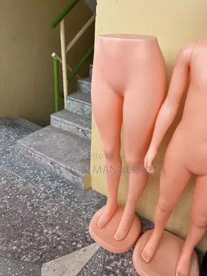 Plastic Waist Woman Mannequin