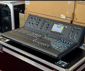 Midas M32 Live – 40 Input Channel Digital Console for Live Performance