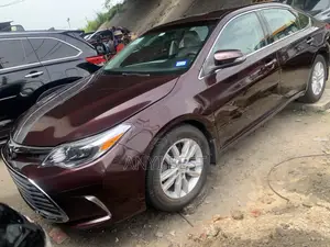 Toyota Avalon 2014 Brown