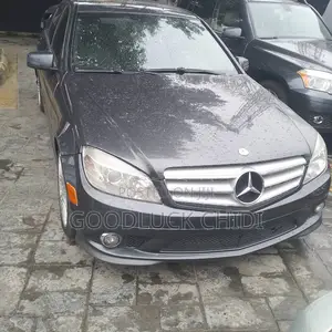 Mercedes-Benz C250 2010 Gray