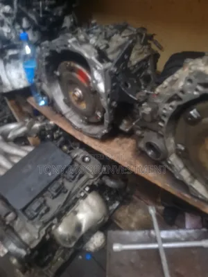 Toyota Luxe 350 Japan Gearbox 22 Pin