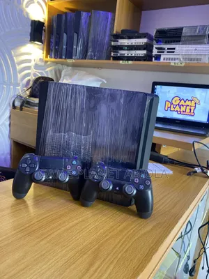 Sony Playstation 4 Slim