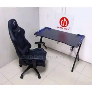 Office Gaming Chair With Table for Laptop/Desktop Black