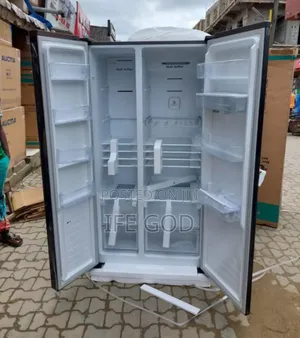 Original Hisense Side by Side Inverter Fridge Freezer With Dispenser