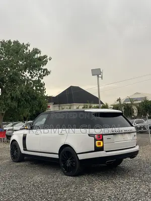 Land Rover Range Rover 5.0L Supercharged 2015 White