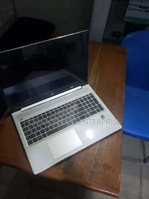 Laptop HP ProBook 450 G7 8GB Intel Core i7 SSD 256GB
