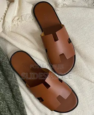 Hermes Izmir Sandals