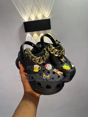 Classic Mega Crush Crocs