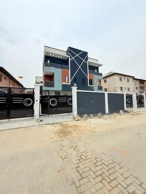 4bdrm Duplex in Phase 1 / Gbagada for sale