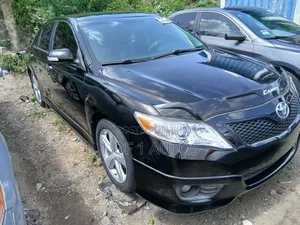 Toyota Camry XLE 4dr Sedan (2.5L 4cyl 6AM) 2010 Black