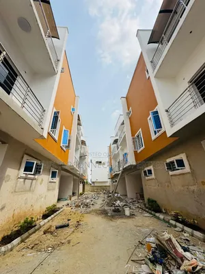4bdrm Duplex in Ogudu GRA for sale
