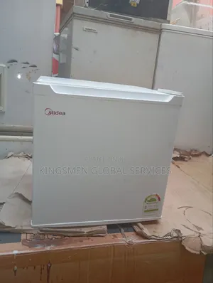 Midea Bedside Fridge-Freezer
