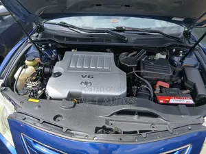 Toyota Camry XLE V6 4dr Sedan (3.5L 6cyl 6AM) 2009 Blue