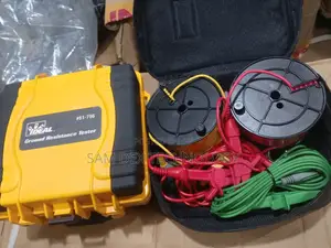Ideal 61-796 Earth Resistance Ground Tester 3-Pole Type