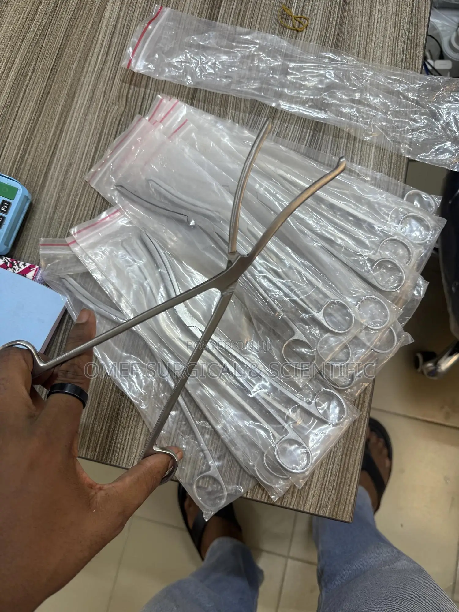 Cheatle Forceps