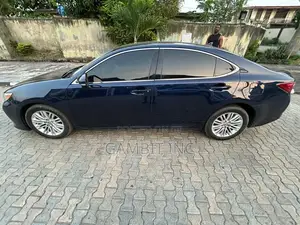 Lexus ES 350 FWD 2013 Blue