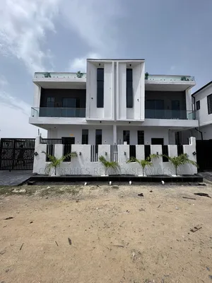 4bdrm Duplex in Off Lekki-Epe Expressway for sale