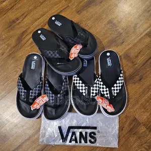 Vans "Off the Wall" Checkerboard Flip Flops