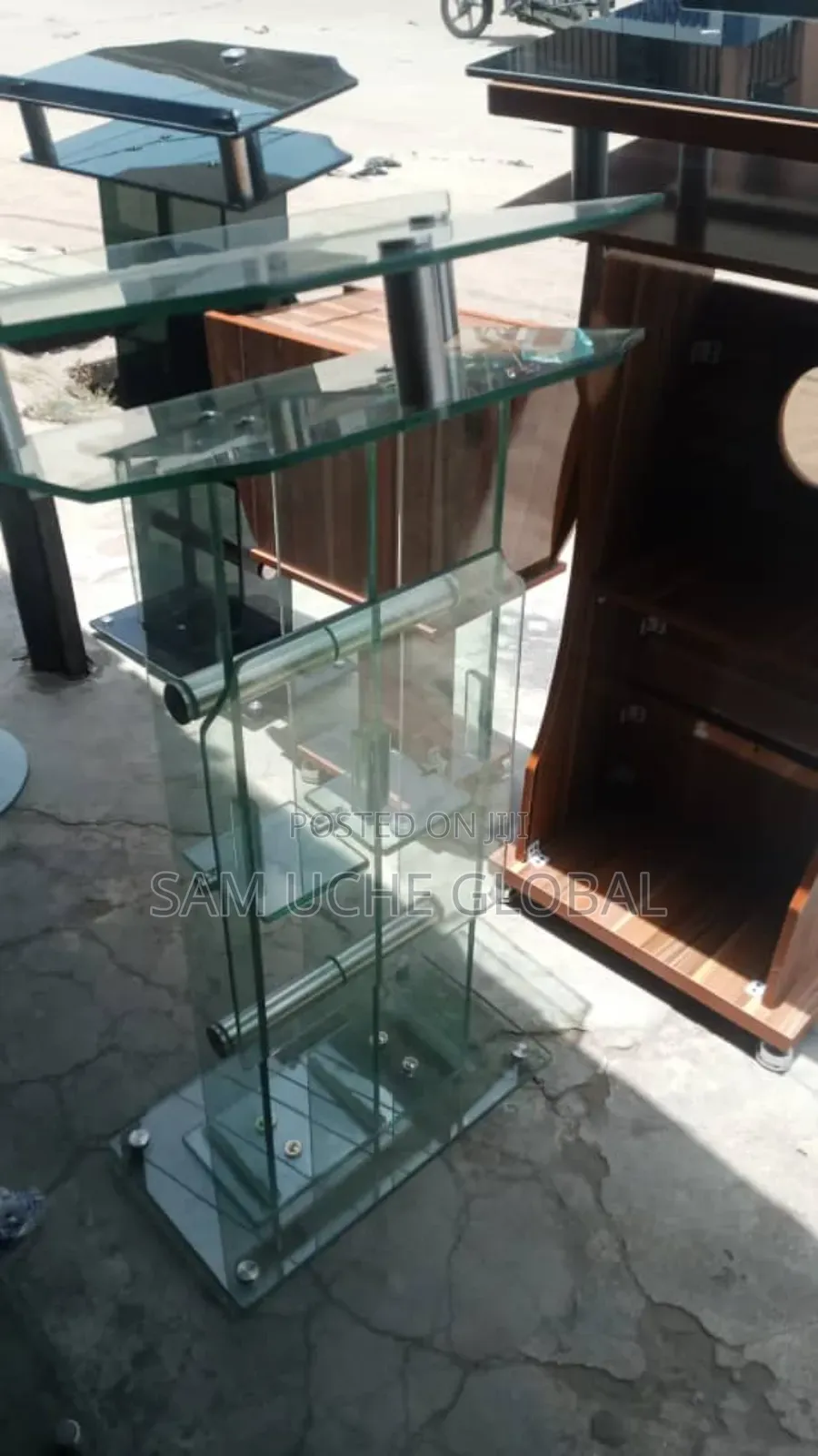 Glass Pulpit