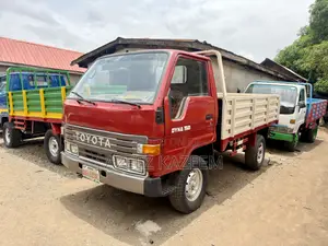 Toyota Dyna 150 Old Model Direct HND Conf
