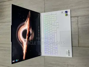 Laptop Lenovo Legion 7 16GB Intel Core Ultra 9 SSD 1T