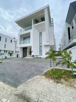 5bdrm Duplex in Ikate for sale