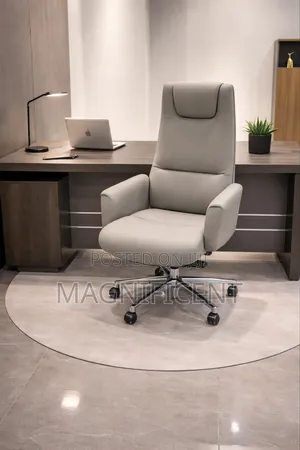 Premium Executive Office Desk – Modern Luxury Workspace Design