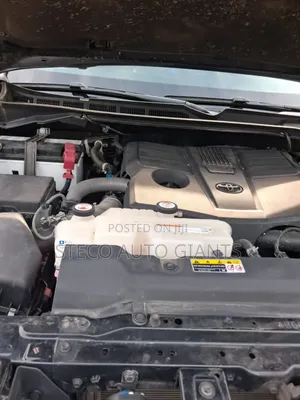 Toyota Tundra 2022 Black