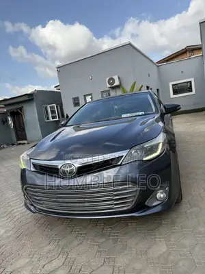 Toyota Avalon Limited 4dr Sedan (3.5L 6cyl 6A) 2014 Blue